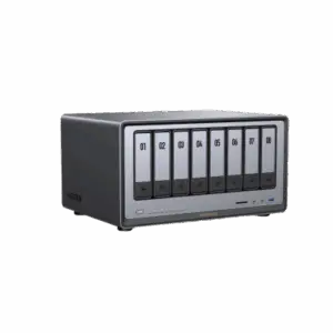NASync DXP8800 Plus — UGREEN: 8x (3.5"/2.5") + 2x NVMe M.2 | Intel Core i5-1235U 10c - DDR5 64GB | 2x 10GbE + Thunderbolt 4
