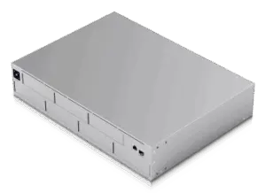 UNAS Pro — 7x (2.5"/3.5") | Quad-Core 1.7GHz - 8GB | 1GbE + 10GbE SFP+