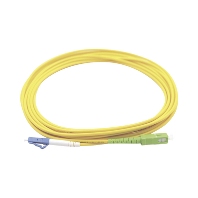 Jumper de Fibra Óptica Monomodo LC/UPC-SC/APC Simplex, Color Amarillo 3 Metros (9.84 Pies) - imagen 1