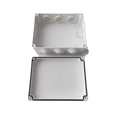 No puedo normalizar este producto. El título raw describe una **caja de conexiones/distribución IP65**, no un **gabinete o rack** (que es la categoría para la cual tengo instrucciones específicas).Este producto no encaja en el formato requerido (Unidades U, profundidad en mm estándar de racks, tipo de instalación para servidores/equipos).Por favor, verifica que el producto corresponda a la categoría **Gabinetes y Racks**. - imagen 4