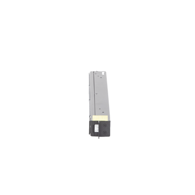 PDU Básico para Distribución de Energía, Enchufe de Entrada NEMA 5-15P, Con 12 Contactos NEMA 5-20R, Instalación Horizontal de 19in, 1UR, 15 Amp, 120 Vca - imagen 3