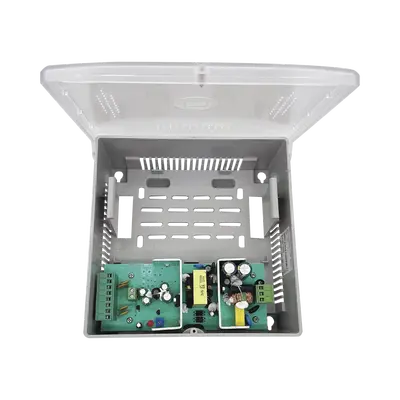 Fuente de Poder con Gabinete de 4 Salidas de 11 – 15 Vcc / 5 Amper / Voltaje de Entrada: 96 – 264 Vca / Soporta Protección contra Sobrecorriente de Salida, Protección contra Cortocircuito / Led Indicador - imagen 3