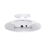 Punto de Acceso Omada / Wi-Fi 7 BE11000 MU-MIMO 2×2 / 1 Puerto 10 Gbps / Mesh Omada / Operaciones Multiencale (MLO) / Configuración por Controlador o Stand-Alone / Para Montaje en Techo/pared / Alimentación PoE+ miniatura 2