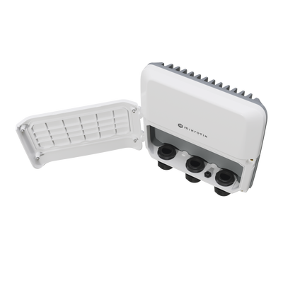 RB5009UPr+S+OUT 8 puertos PoE in/out, 1 SFP+, Solo RouterOS v7 para Exterior - imagen 2