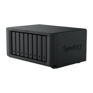 NAS DiskStation DS1825+ | 8 Bahías | AMD Ryzen V1500B | 8 GB DDR4 ECC | Hasta 2,239 MB/s Lectura | 2 Puertos 2.5GbE | Expansión PCIe 3.0 | Compatible con 10GbE y 25GbE | Caché SSD M.2 | Synology DSM.